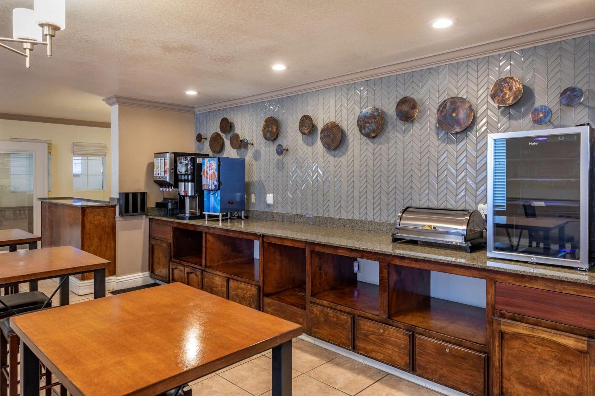 Best Western Plus John Jay Inn & Suites Palmdale Exterior foto